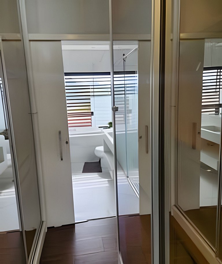 Cobertura Triplex de Luxo com Jacuzzi-Morumbi