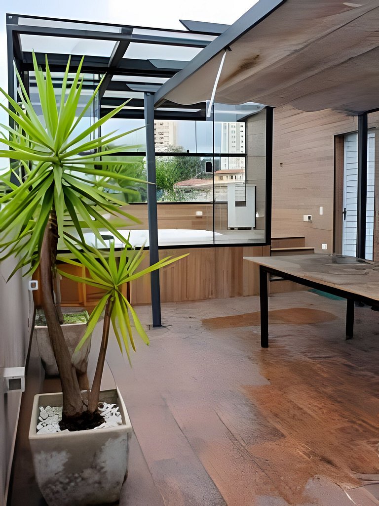 Cobertura Triplex de Luxo com Jacuzzi-Morumbi