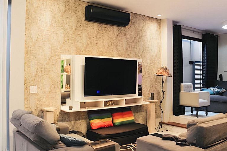Cobertura Triplex de Luxo com Jacuzzi-Morumbi