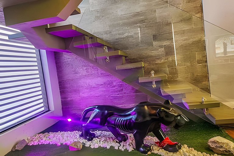 Cobertura Triplex de Luxo com Jacuzzi-Morumbi