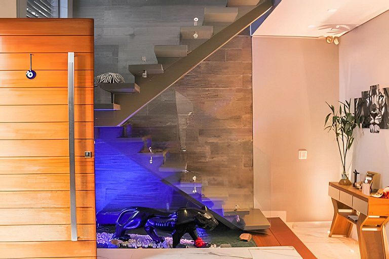 Cobertura Triplex de Luxo com Jacuzzi-Morumbi