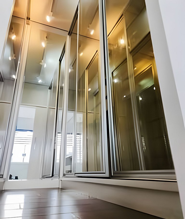 Cobertura Triplex de Luxo com Jacuzzi-Morumbi