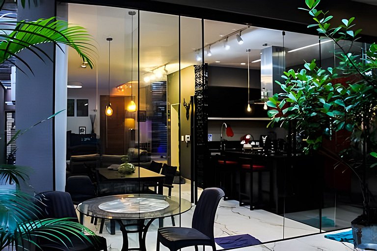 Cobertura Triplex de Luxo com Jacuzzi-Morumbi
